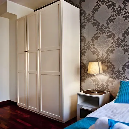 Aqua Blueapart アパート ユラタ