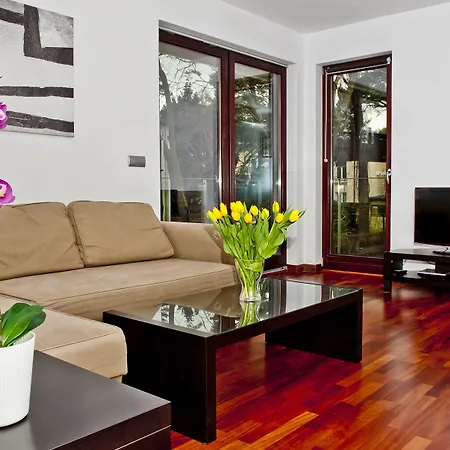 Aqua Blueapart アパート ユラタ