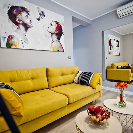 Aqua Blueapart ユラタ