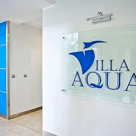Aqua Blueapart *
