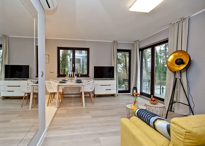 Aqua Blueapart Jurata